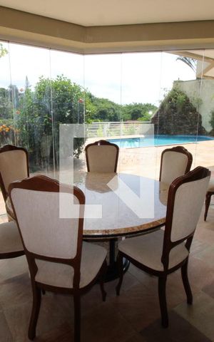Casa para alugar com 800m², 5 quartos e 8 vagasChurrasqueira