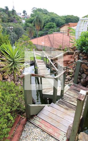 Casa para alugar com 800m², 5 quartos e 8 vagasLago