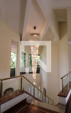 Casa para alugar com 800m², 5 quartos e 8 vagasHall dos Quartos