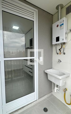 Apartamento para alugar com 47m², 1 quarto e 1 vagaÁrea de Serviço