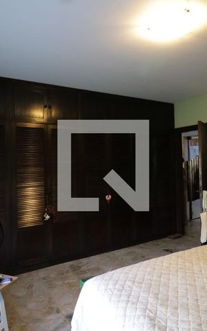 Apartamento à venda com 234m², 5 quartos e 1 vagaSuíte 