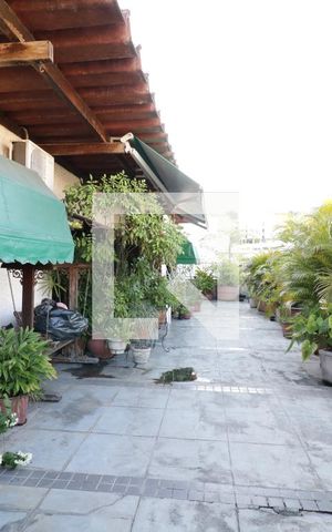 Apartamento à venda com 234m², 5 quartos e 1 vagaVaranda
