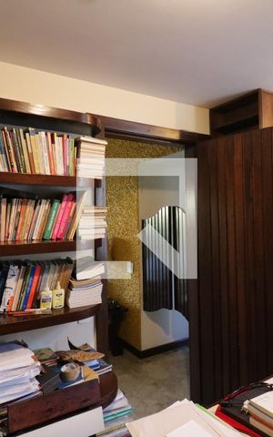 Apartamento à venda com 234m², 5 quartos e 1 vagaEscritório