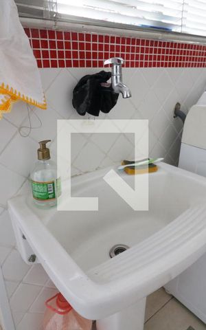 Apartamento à venda com 234m², 5 quartos e 1 vagaÁrea de Serviço