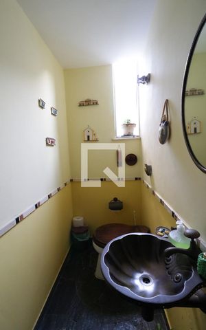 Apartamento à venda com 234m², 5 quartos e 1 vagaLavabo