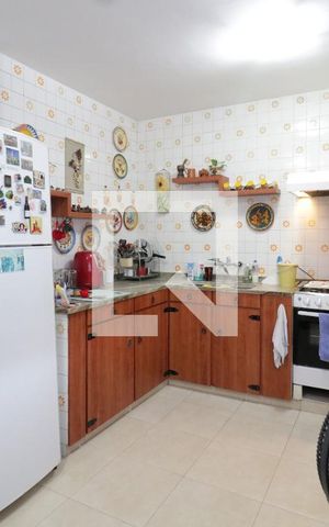 Apartamento à venda com 234m², 5 quartos e 1 vagaCozinha