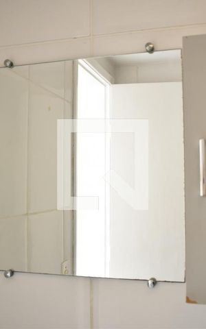 Apartamento para alugar com 56m², 3 quartos e 1 vagaBanheiro - Espelho