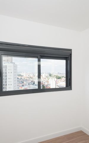 Apartamento para alugar com 63m², 2 quartos e 1 vagaSuíte
