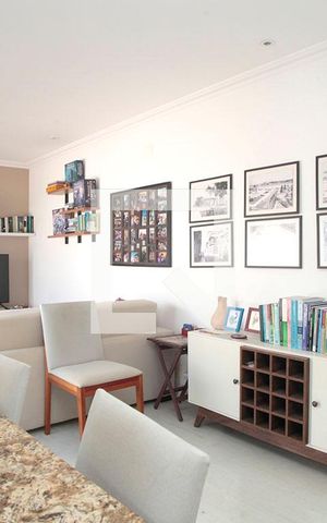 Apartamento à venda com 88m², 2 quartos e sem vagaSala