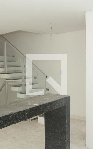 Casa à venda com 180m², 3 quartos e 2 vagasSala/cozinha 
