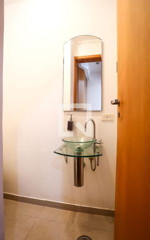 Apartamento para alugar com 116m², 2 quartos e 2 vagas Apartamento para alugar com 116m², 2 quartos e 2 vagasLavabo