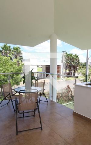 Casa à venda com 416m², 4 quartos e 8 vagasVaranda da Sala