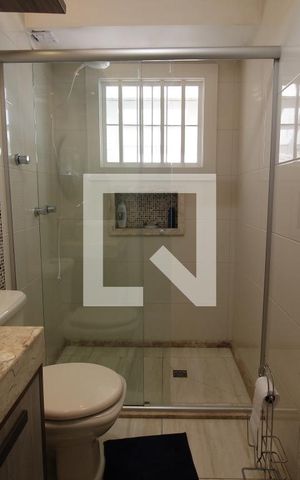 Casa à venda com 416m², 4 quartos e 8 vagasBanheiro 1