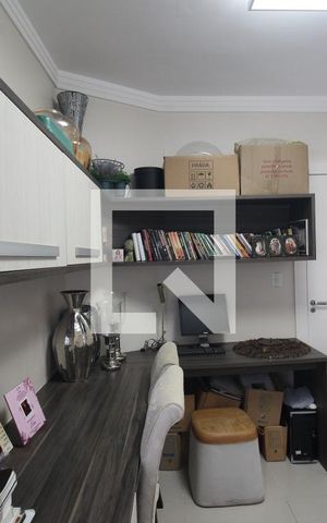 Casa à venda com 416m², 4 quartos e 8 vagasEscritório
