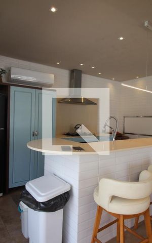 Casa à venda com 416m², 4 quartos e 8 vagasEspaço Gourmet