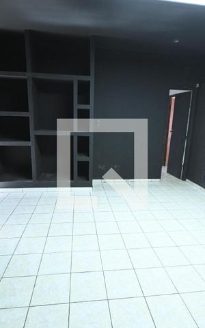 Casa para alugar com 320m², 5 quartos e 4 vagas Casa para alugar com 320m², 5 quartos e 4 vagasQuarto 2