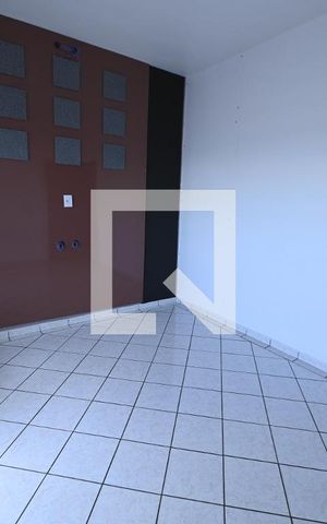 Casa para alugar com 320m², 5 quartos e 4 vagas Casa para alugar com 320m², 5 quartos e 4 vagasQuarto 4