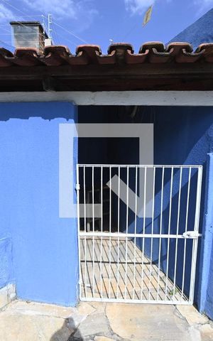 Casa para alugar com 320m², 5 quartos e 4 vagas Casa para alugar com 320m², 5 quartos e 4 vagasÁrea comum