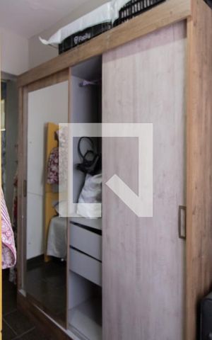 Casa para alugar com 200m², 3 quartos e 3 vagas Casa para alugar com 200m², 3 quartos e 3 vagasQuarto 3