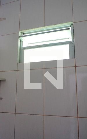 Casa de condomínio para alugar com 55m², 2 quartos e 1 vagaBanheiro