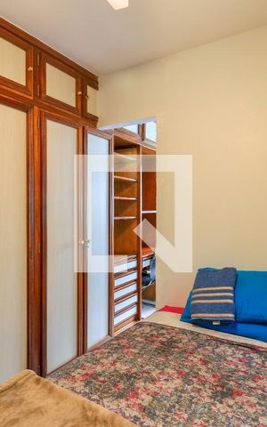 Casa à venda com 200m², 6 quartos e 2 vagas Casa à venda com 200m², 6 quartos e 2 vagasSuíte 2