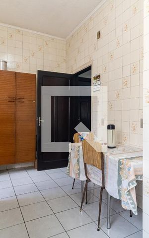 Apartamento à venda com 121m², 3 quartos e sem vaga Apartamento à venda com 121m², 3 quartos e sem vagaCozinha