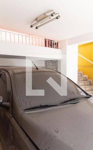 Casa à venda com 154m², 3 quartos e 1 vaga Casa à venda com 154m², 3 quartos e 1 vagaGaragem casa 1