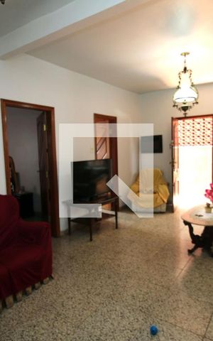 Casa à venda com 580m², 4 quartos e 2 vagasSala 1