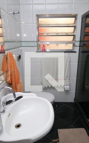 Casa à venda com 580m², 4 quartos e 2 vagasBanheiro 2