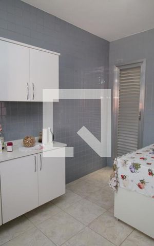 Casa à venda com 580m², 4 quartos e 2 vagasCozinha 2