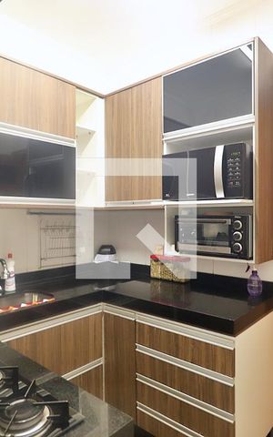 Apartamento à venda com 125m², 3 quartos e 2 vagasCozinha