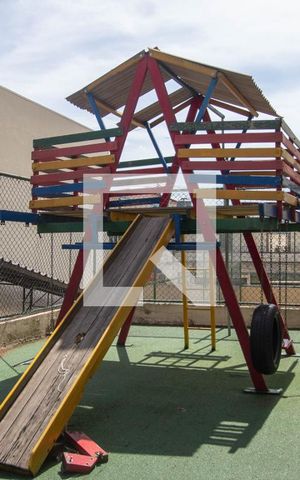 Studio à venda com 75m², 3 quartos e 1 vaga Studio à venda com 75m², 3 quartos e 1 vagaÁrea Comum - Playground