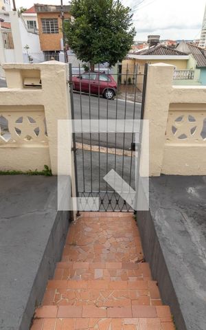 Casa à venda com 312m², 3 quartos e sem vagaQuintal Frontal