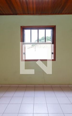 Casa à venda com 312m², 3 quartos e sem vagaSala e Quarto