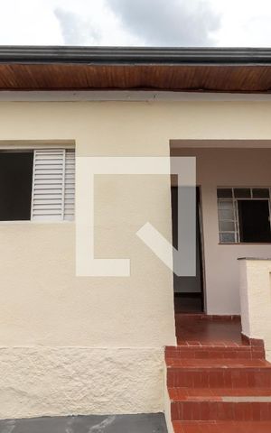 Casa à venda com 312m², 3 quartos e sem vagaQuintal Frontal