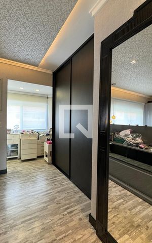 Casa de condomínio à venda com 597m², 4 quartos e 4 vagasSuíte 1