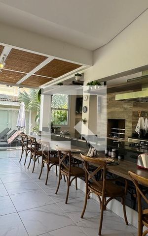 Casa de condomínio à venda com 597m², 4 quartos e 4 vagasEspaço Gourmet