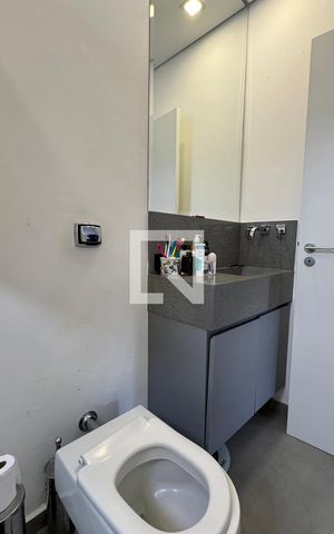 Casa de condomínio à venda com 597m², 4 quartos e 4 vagasBanheiro da Suíte 2