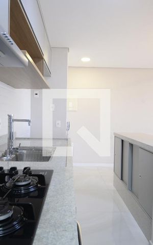 Apartamento à venda com 82m², 2 quartos e 2 vagasCozinha