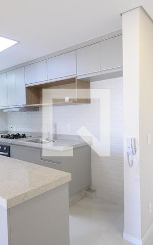 Apartamento à venda com 82m², 2 quartos e 2 vagasCozinha