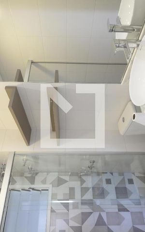 Apartamento à venda com 82m², 2 quartos e 2 vagasBanheiro