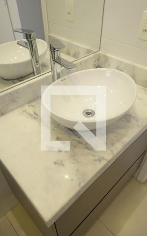 Apartamento à venda com 82m², 2 quartos e 2 vagasSuíte