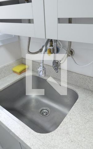 Apartamento à venda com 82m², 2 quartos e 2 vagasÁrea de Serviço
