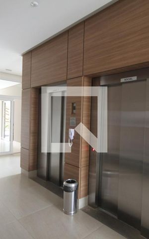 Apartamento à venda com 82m², 2 quartos e 2 vagasHall de entrada