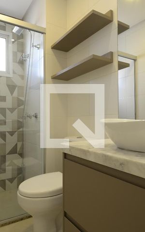 Apartamento à venda com 82m², 2 quartos e 2 vagasSuíte
