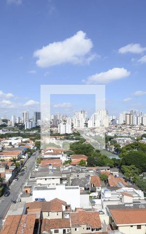 Apartamento à venda com 82m², 2 quartos e 2 vagasVista