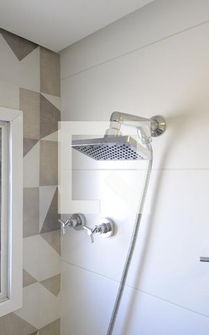 Apartamento à venda com 82m², 2 quartos e 2 vagasSuíte
