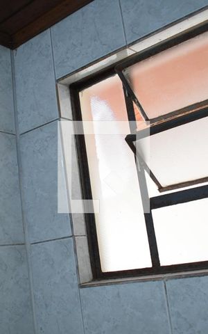 Casa para alugar com 95m², 2 quartos e 2 vagasBanheiro