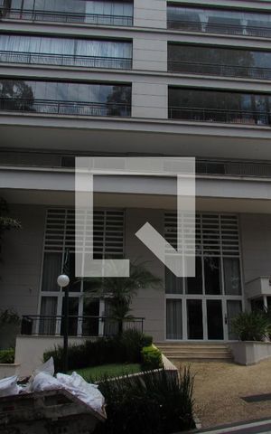 Apartamento à venda com 206m², 3 quartos e 4 vagasFachada