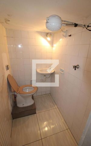 Casa à venda com 96m², 3 quartos e 2 vagasQuarto da Garagem - Banheiro